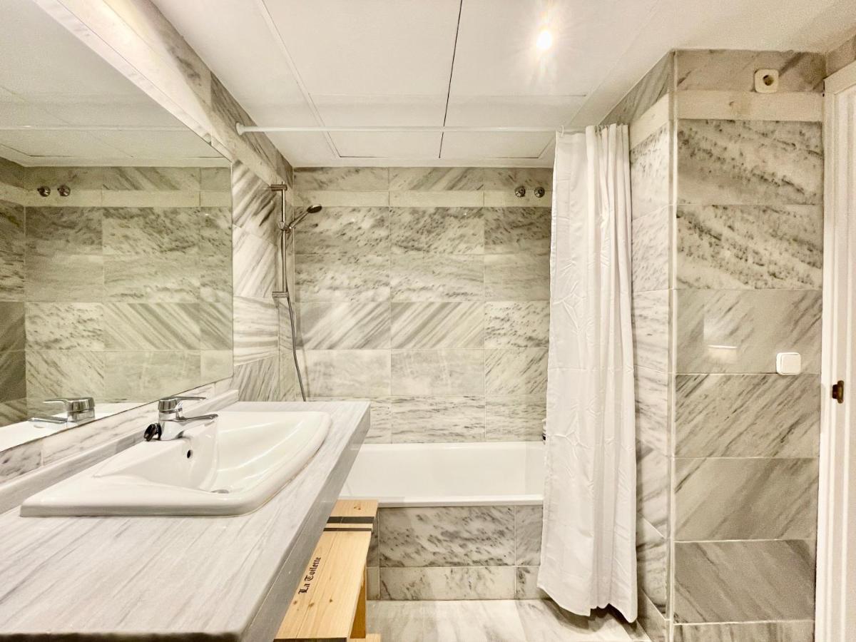 Rs 16 Studio Center Of Marbella By Eaw Homes エクステリア 写真